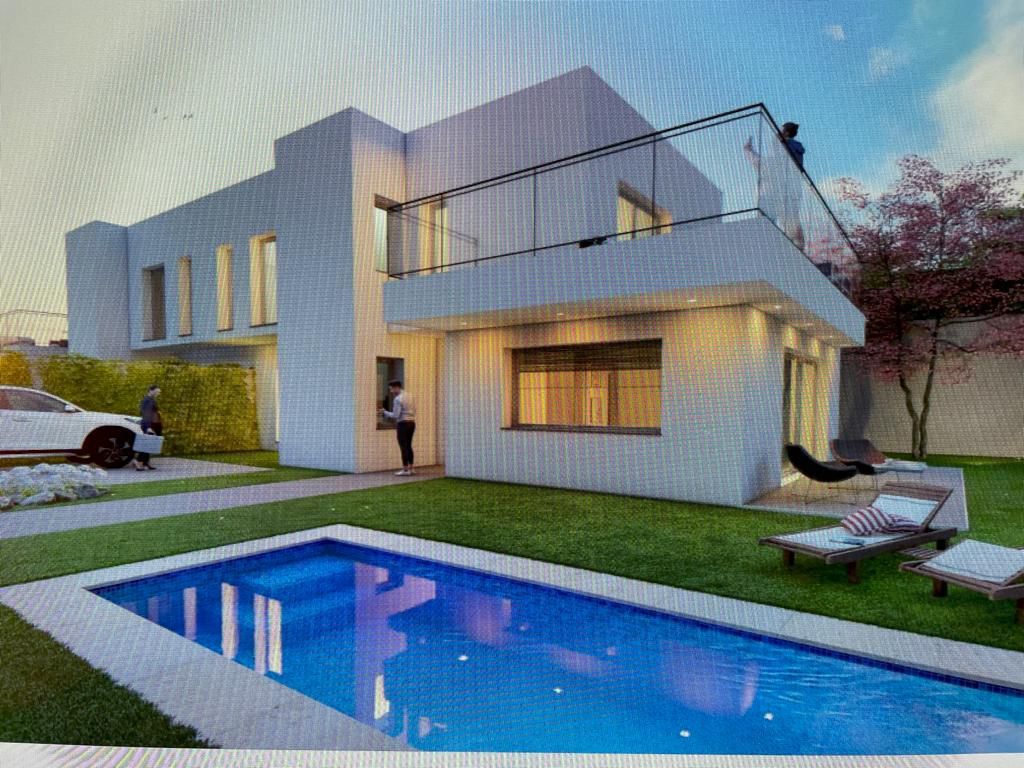 Piscina de Casa o xalet en venda en Torrelodones amb Aire condicionat, Calefacció i Terrassa
