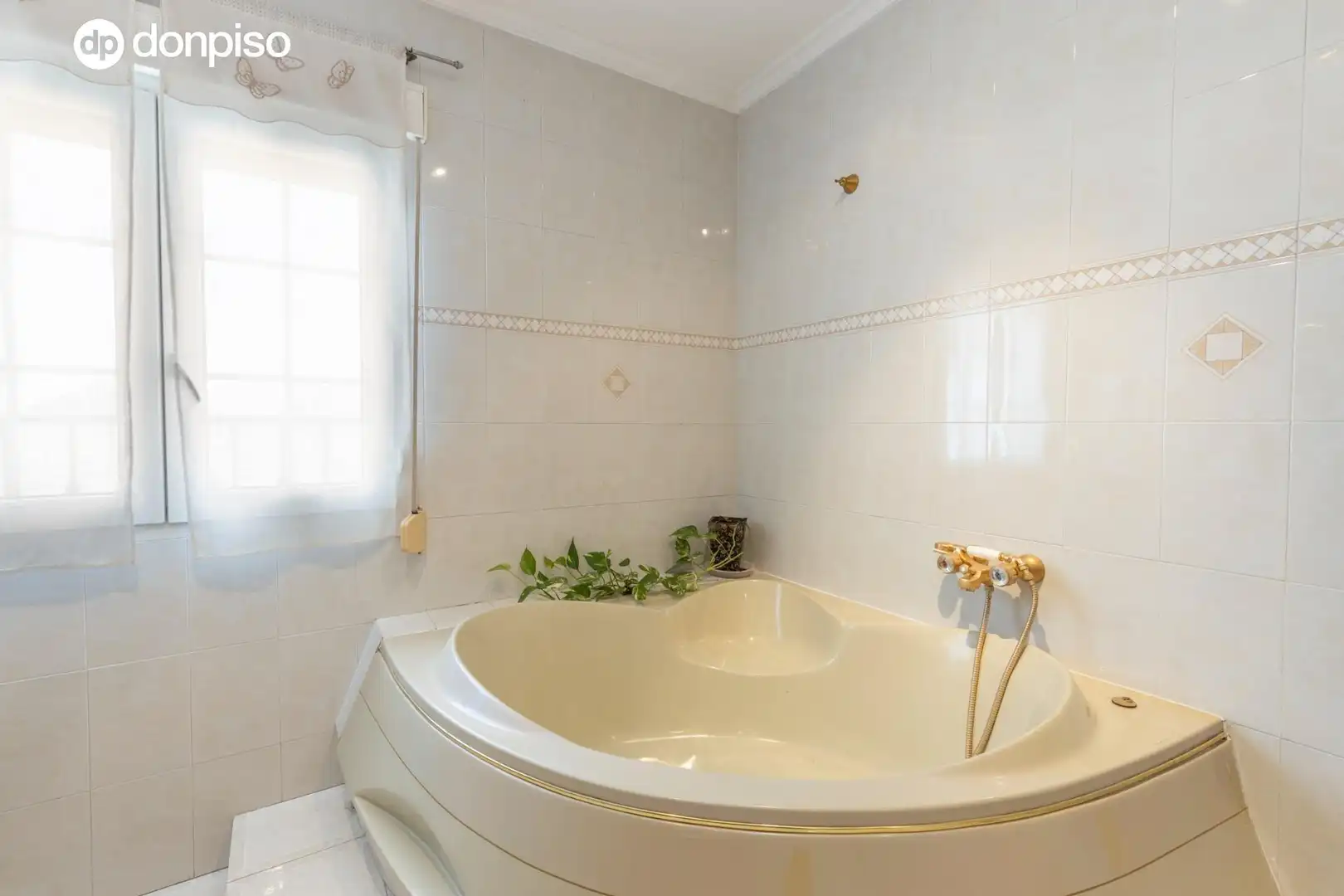 House with terrace for sale in Calle MEDIODIA, imagen 10