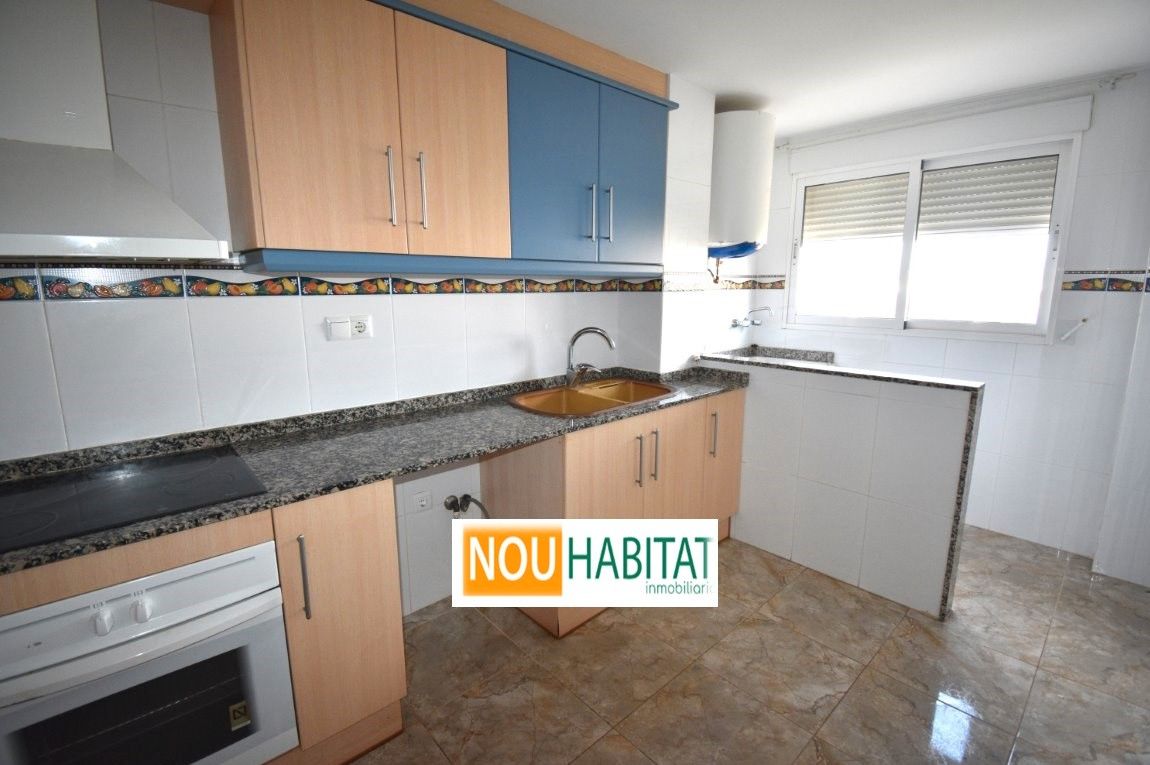 Flat for sale in Montserrat