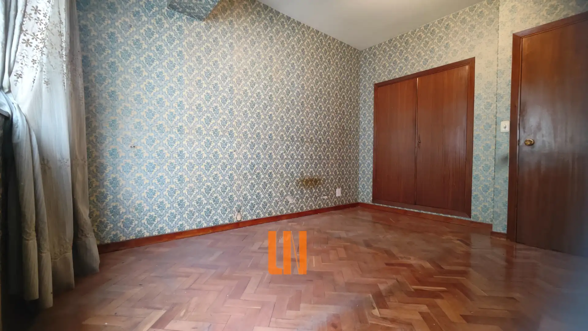 Habitación de Piso en venta en A Coruña Capital  con Calefacción, Parquet y Internet
