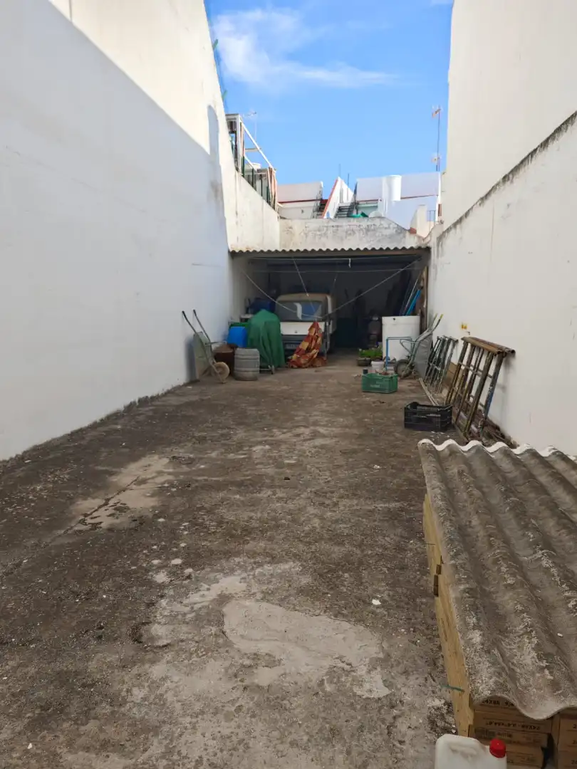Terrenys i solars en venda a Calle Gómez Rivas 19
