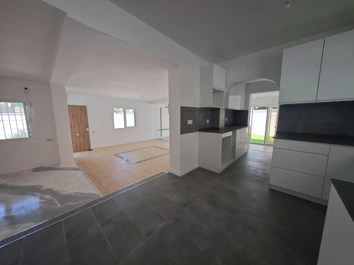 Chalet con piscina en venta en Calle a, imagen 4
