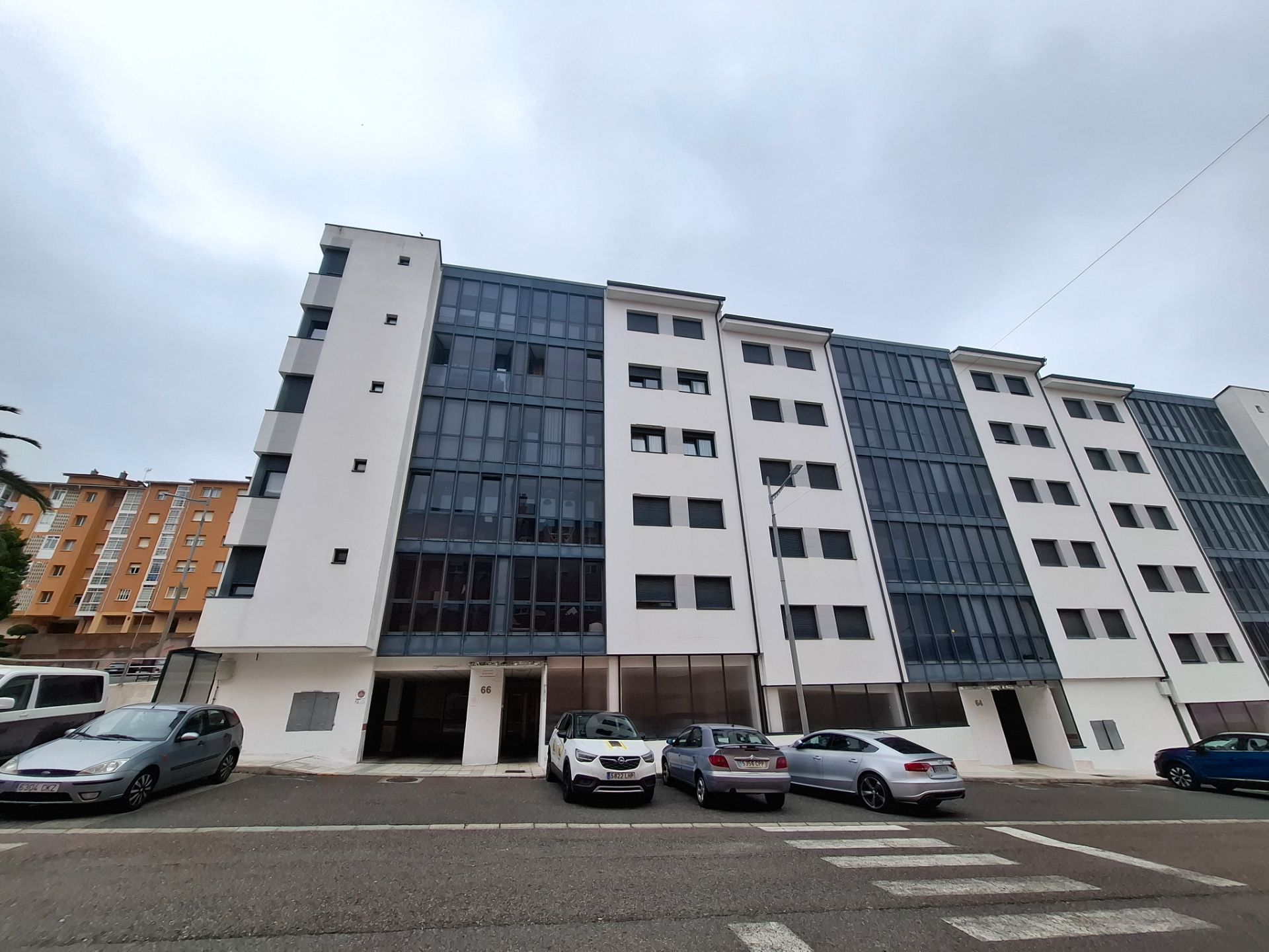 Vista exterior de Pis en venda en Xove amb Calefacció i Moblat