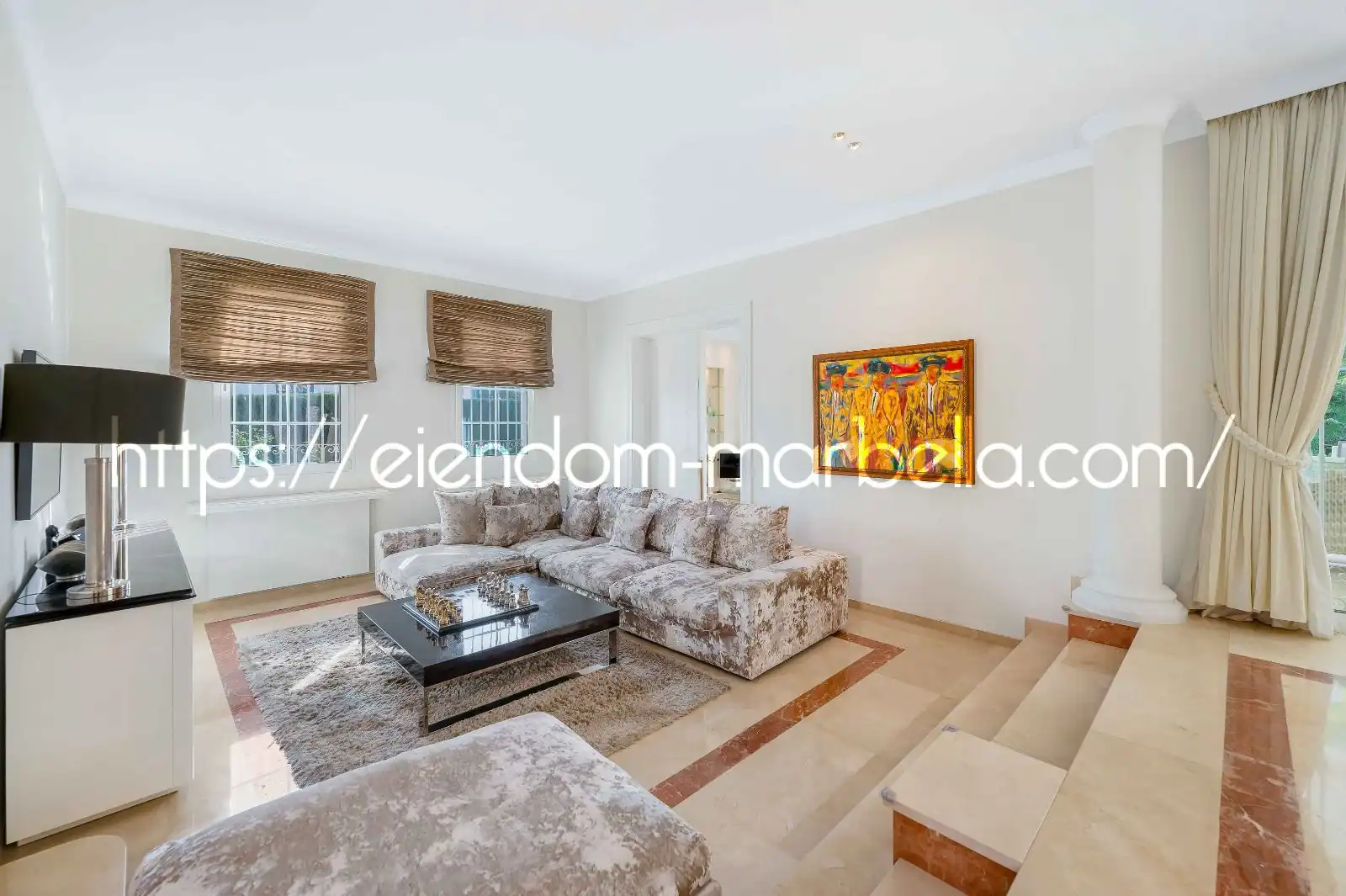Chalet con piscina en venta en Elviria - Cabopino, imagen 5