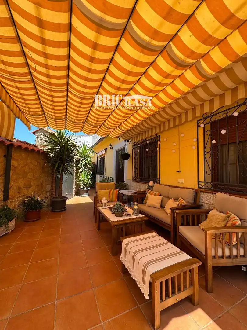 Terraza de Casa o chalet en venta en Torre de Santa María con Aire acondicionado, Calefacción y Trastero