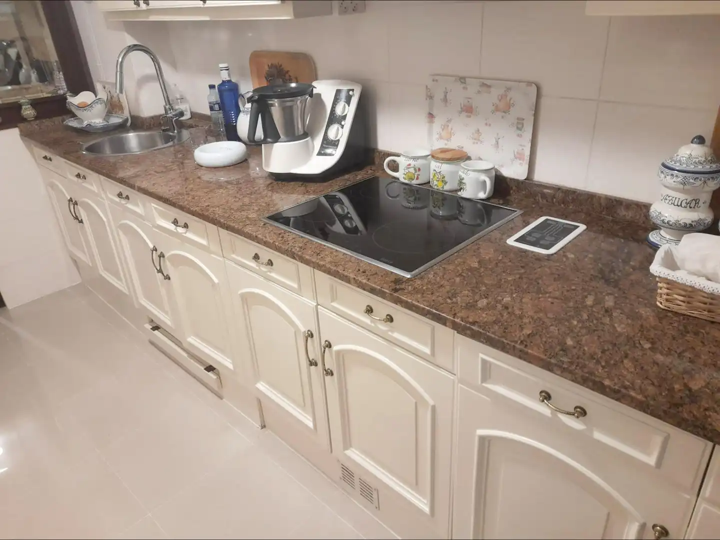 Cocina de Piso en venta en Getxo  con Calefacción, Jardín privado y Trastero