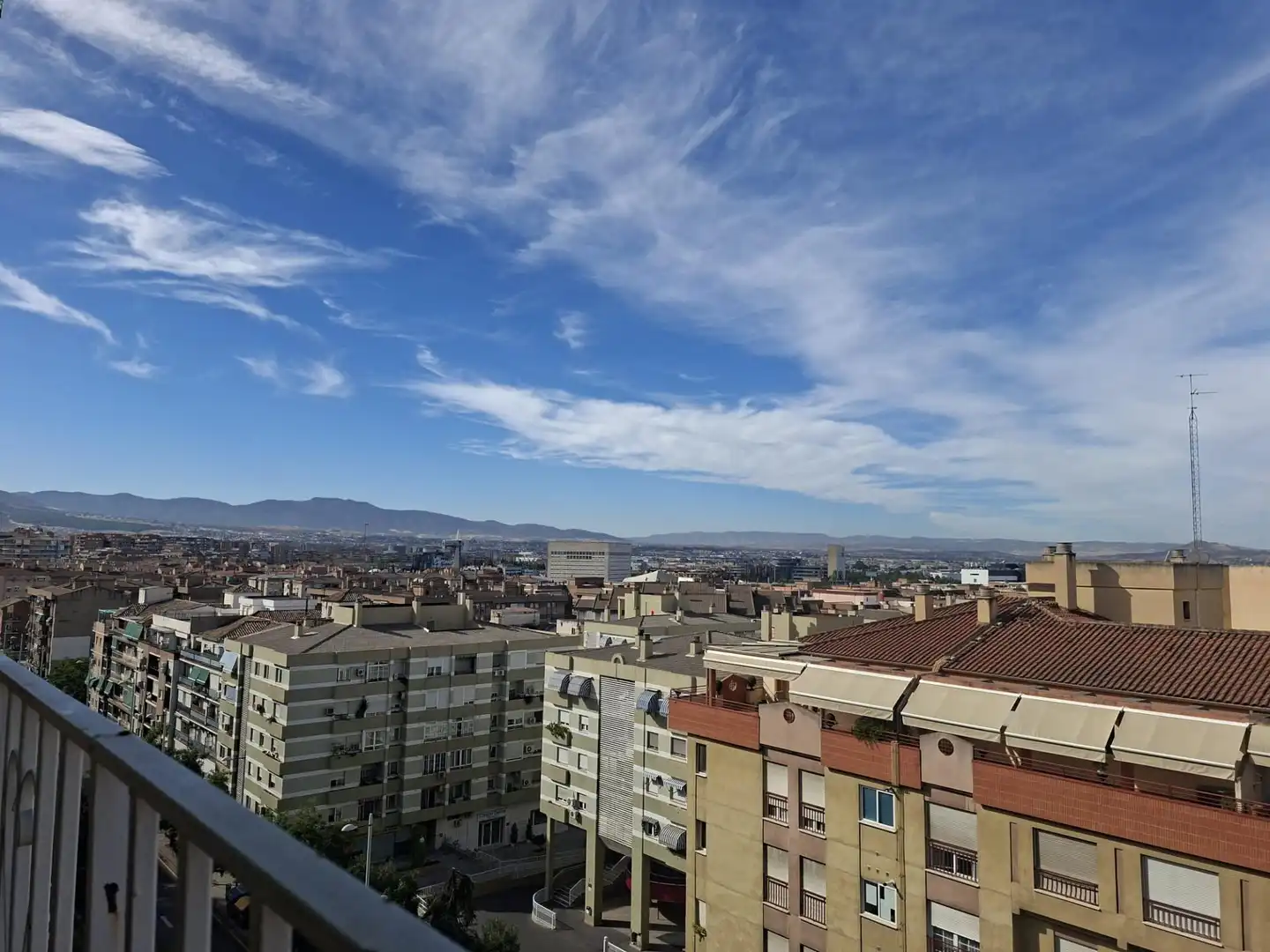 Àtic amb ascensor de lloguer a Camino DE RONDA, imagen 3