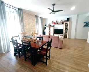 Sala d'estar de Dúplex en venda en Oliva amb Aire condicionat i Terrassa