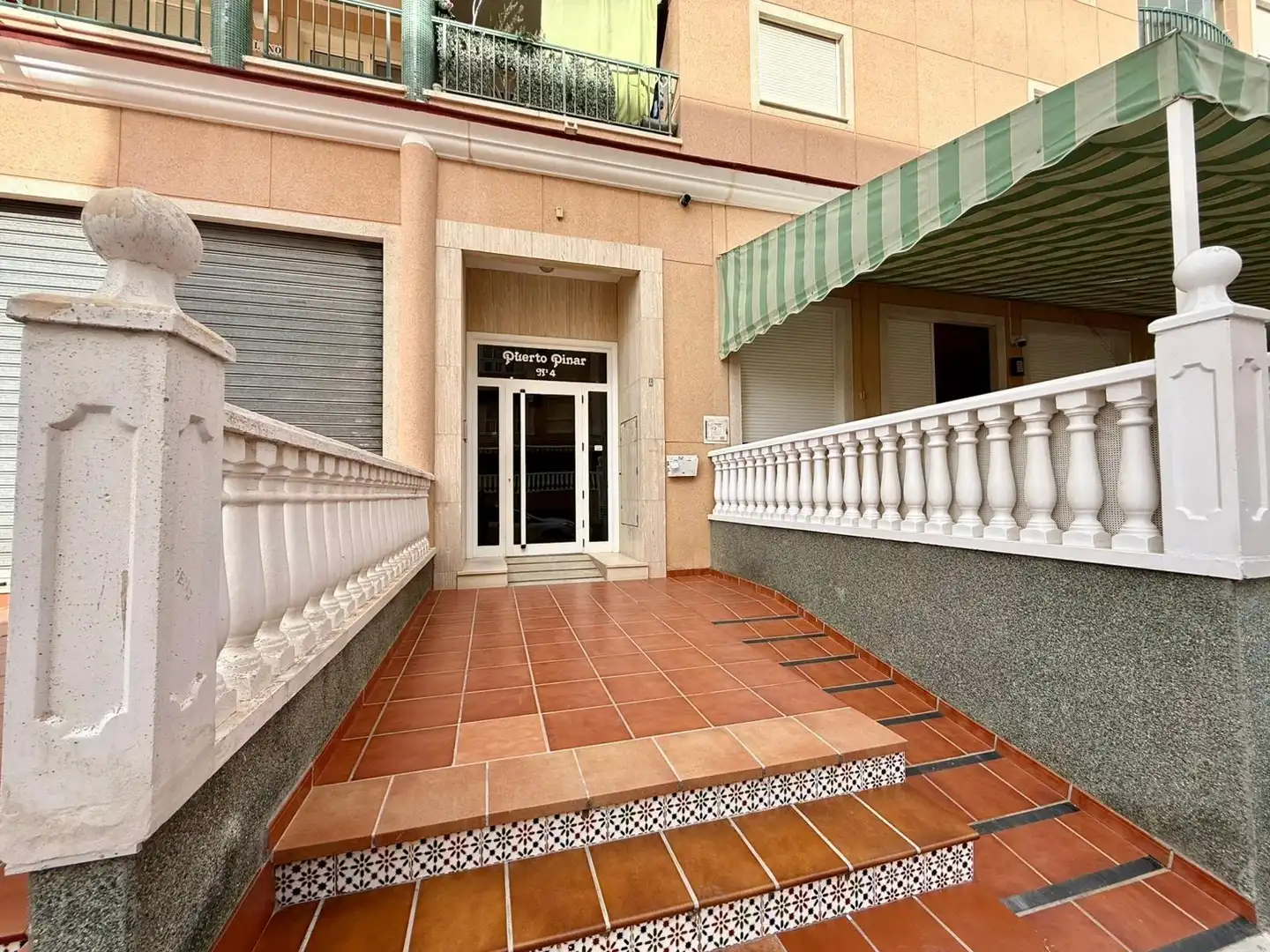 Exterior view of Attic for sale in Guardamar del Segura  with Community pool