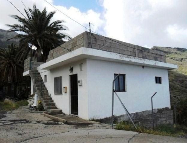 Vista exterior de Casa adosada en venda en Vallehermoso