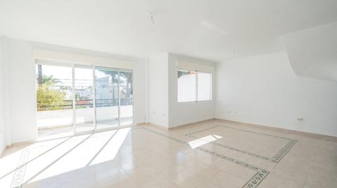 Foto 5 de Casa o xalet en venda a Villamartín - Las Filipinas, Alicante