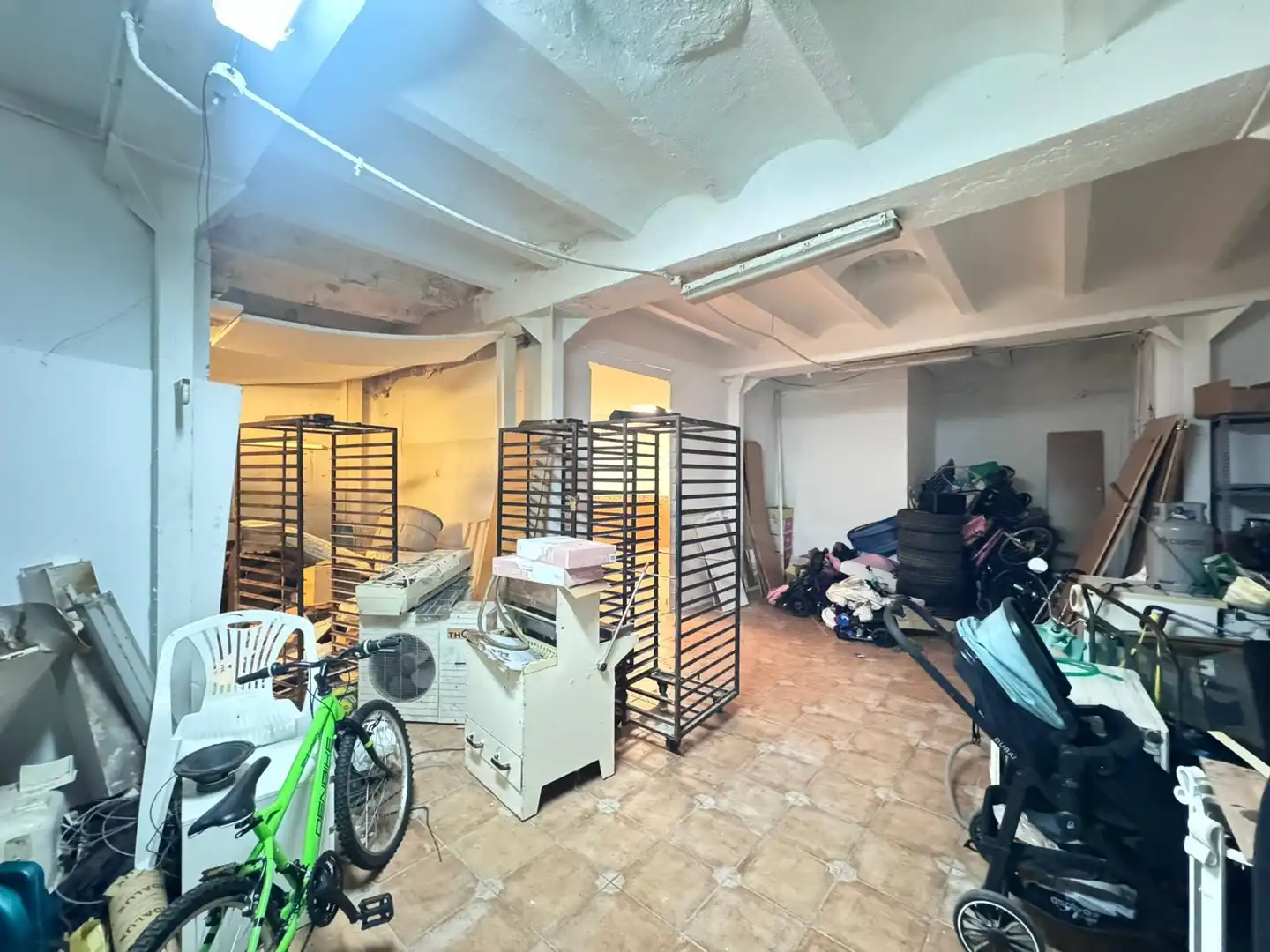 Casa aparellada amb piscina en venda a Ciudad Jardín, imagen 5