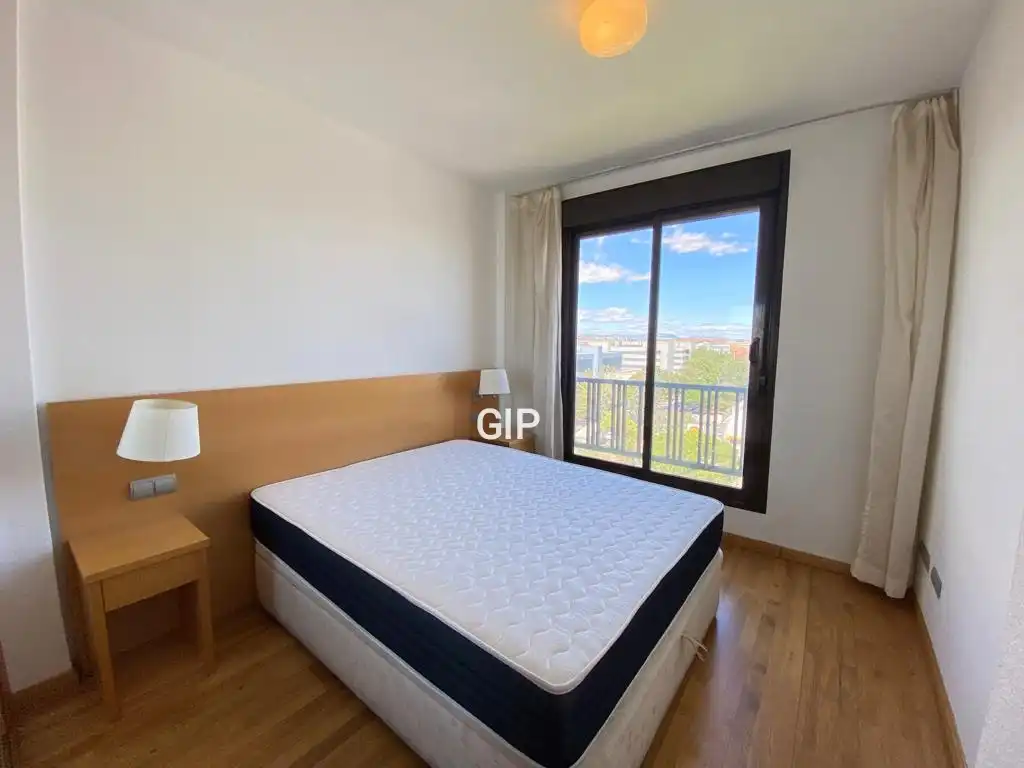 Apartments for rent in Calle de Belfast, 13, Rejas