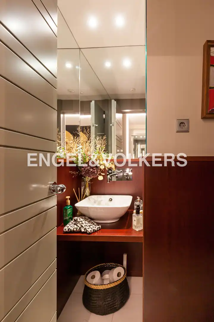 Baño de Ático en venta en Madrid con Aire acondicionado, Calefacción y Terraza