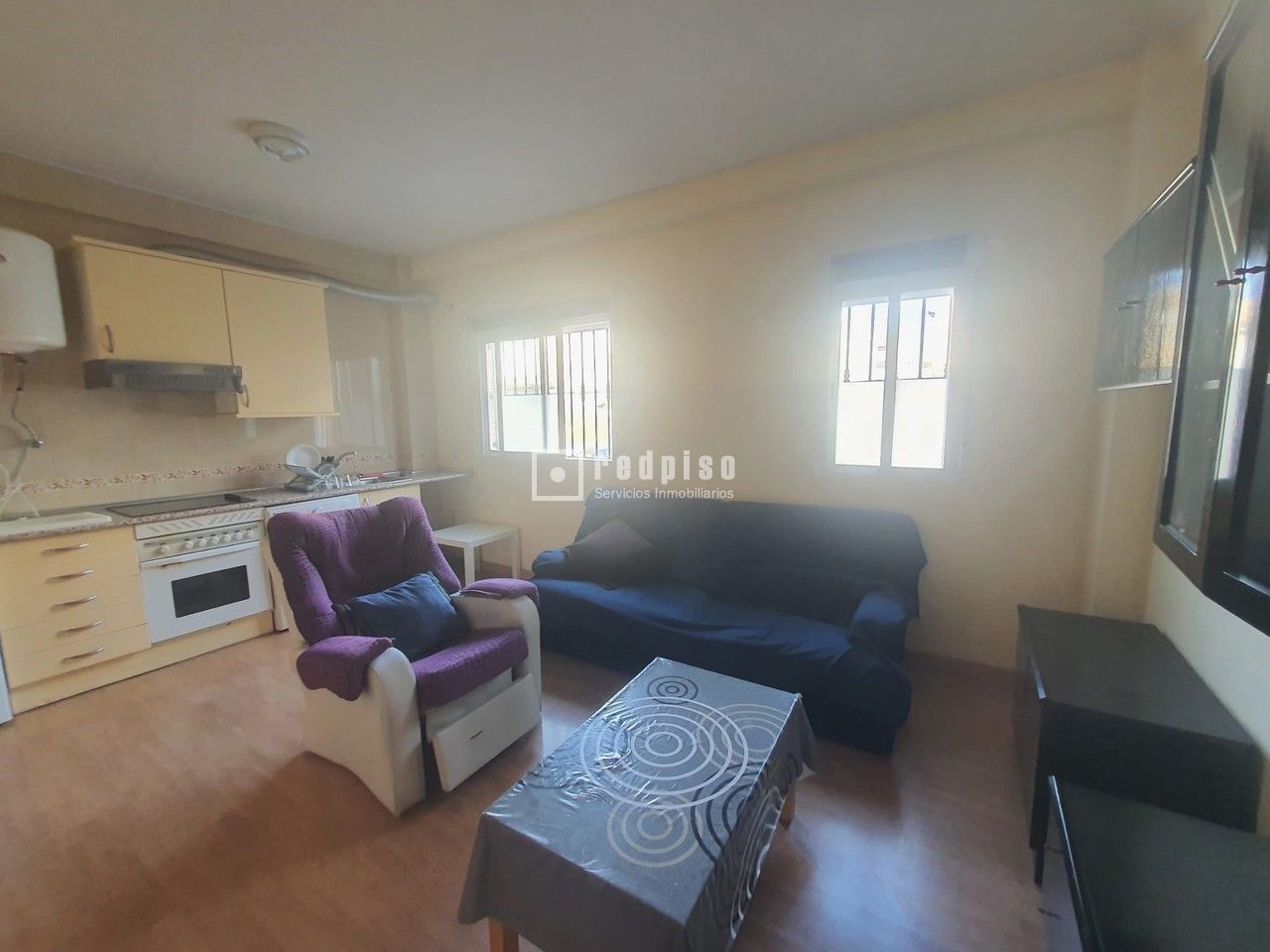Living room of Flat to rent in Borox  with Heating
