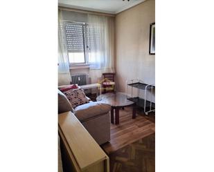 Dormitori de Apartament de lloguer en Salamanca Capital