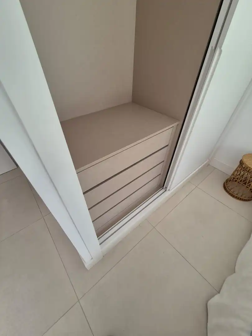 Habitación de Planta baja en venta en Fuengirola con Aire acondicionado, Calefacción y Terraza