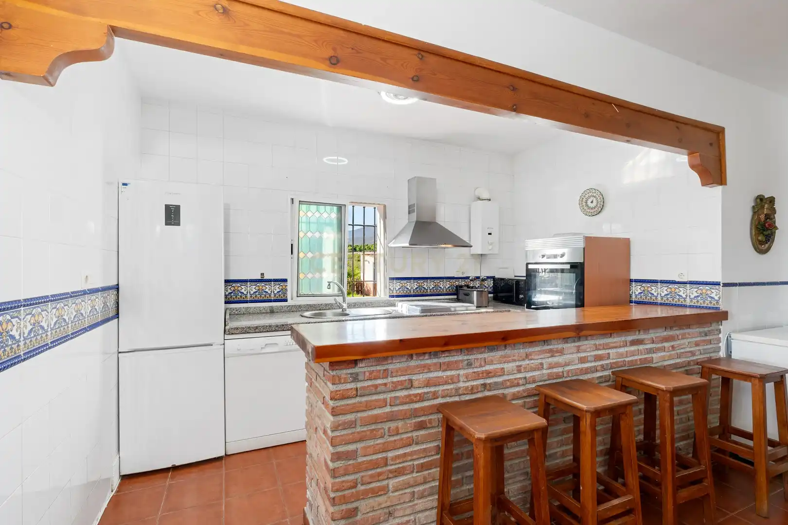 Cocina de Casa o chalet en venta en Motril con Jardín privado, Trastero y Piscina