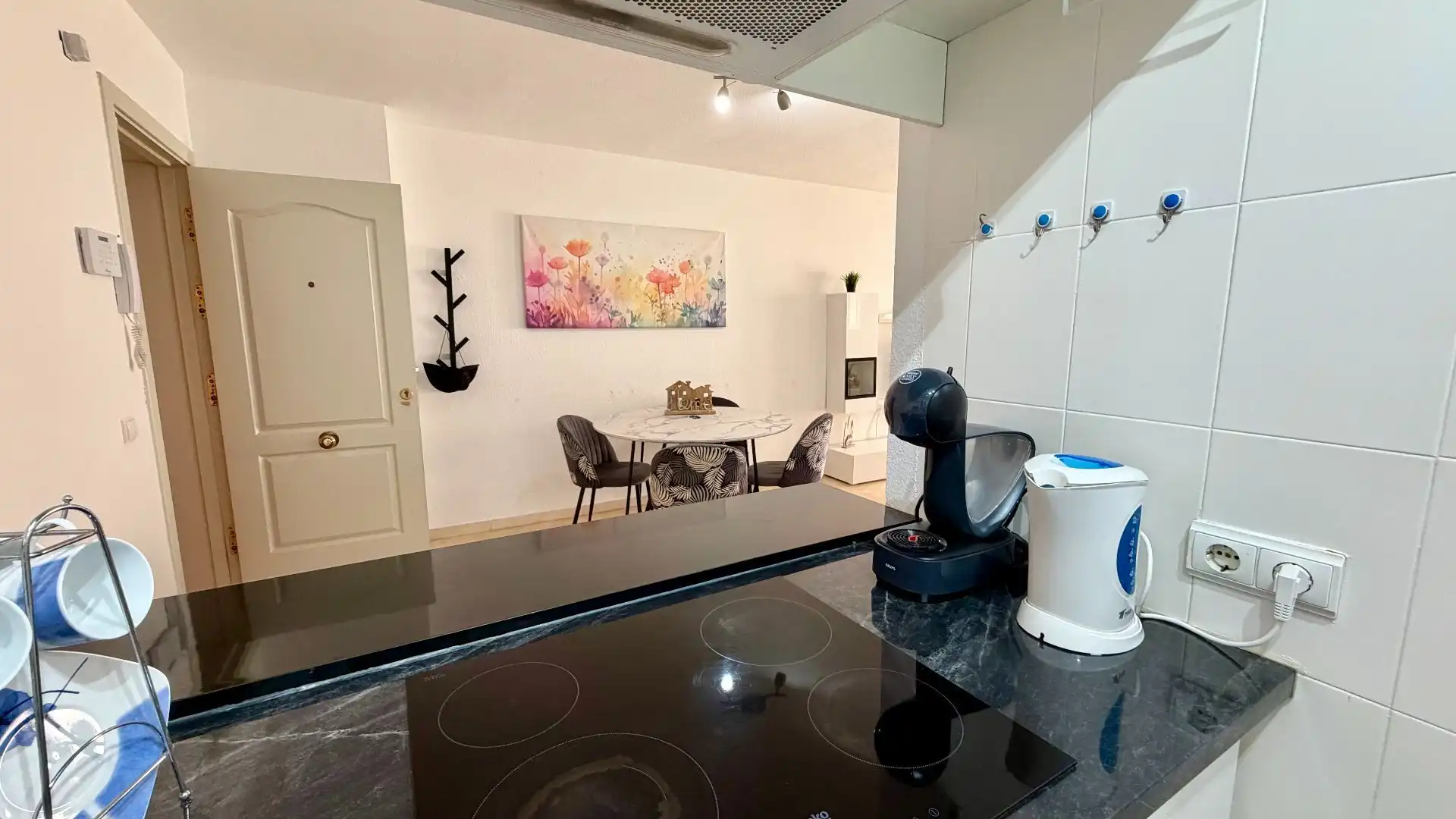 Cocina de Apartamento de alquiler en Benalmádena con Aire acondicionado, Calefacción y Terraza