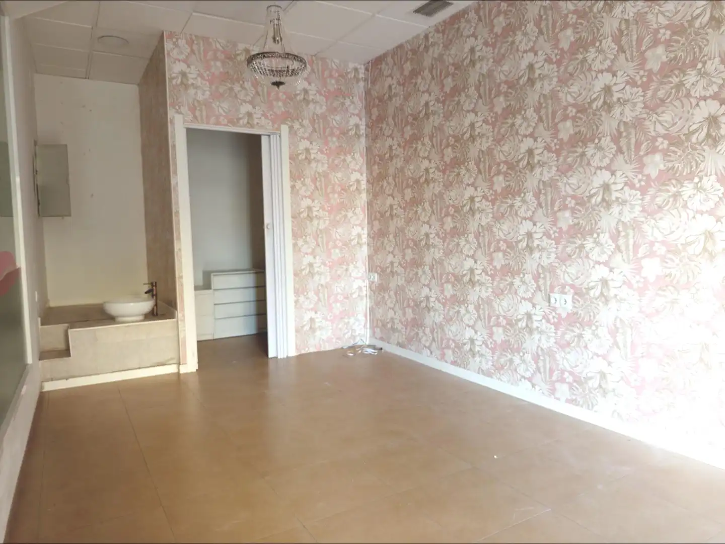 Habitación de Local de alquiler en Peligros