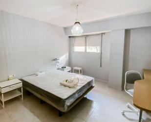 Bedroom of Apartment to share in  Valencia Capital  with Furnished, Oven and Washing machine