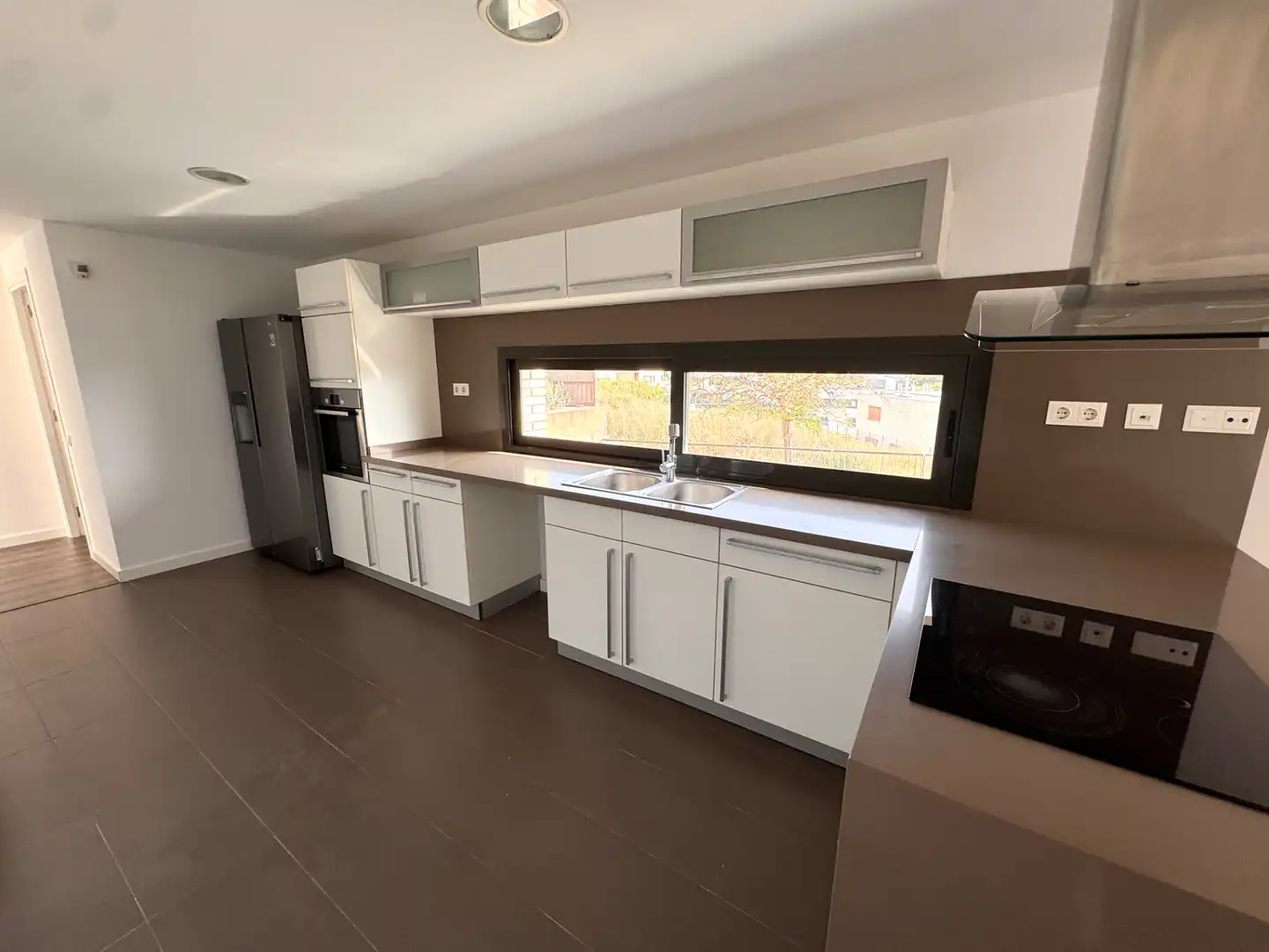Cocina de Casa adosada en venta en Mataró con Aire acondicionado, Calefacción y Jardín privado
