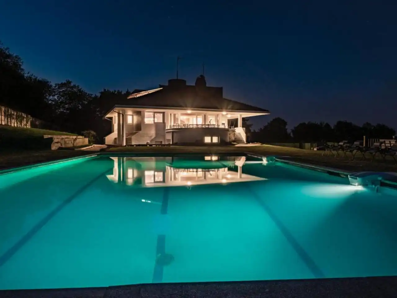 Piscina de Casa o xalet en venda en Hondarribia amb Calefacció, Jardí privat i Terrassa