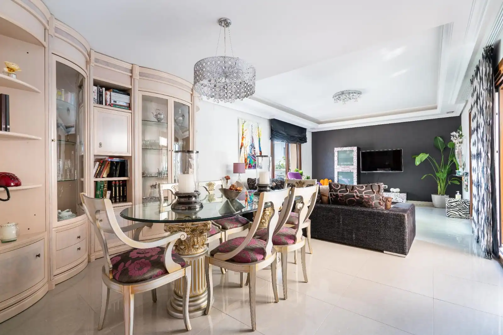 Comedor de Casa o chalet en venta en Almería con Aire acondicionado, Calefacción y Jardín privado