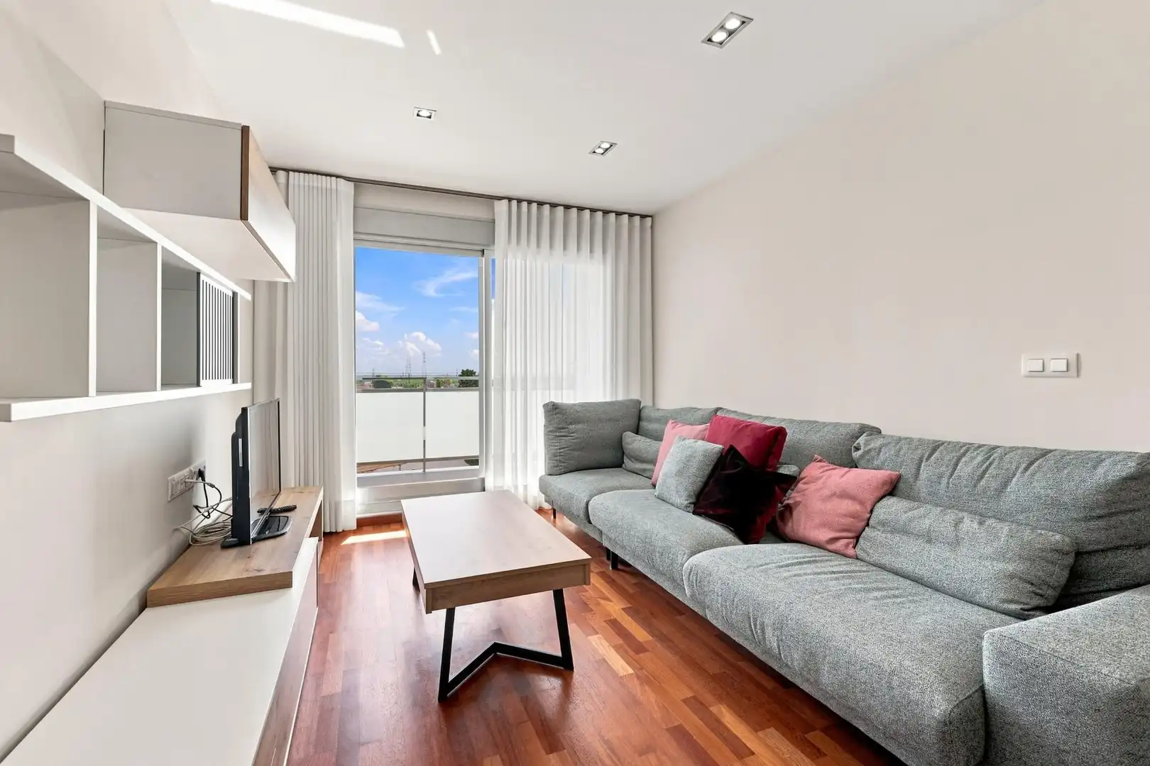 Sala de estar de Piso en venta en Silla con Aire acondicionado, Parquet y Amueblado