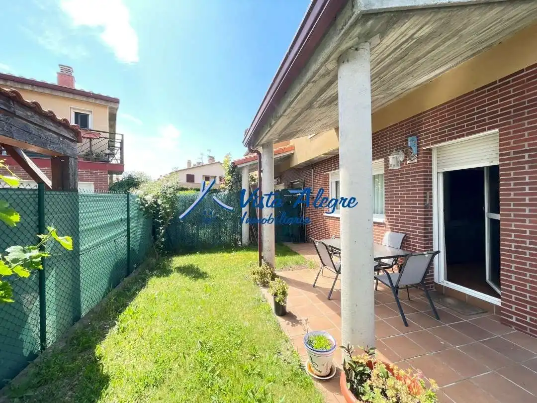 Terrace of Detached homes for sale in Anguciana  with Heating, Private garden and Terrace
