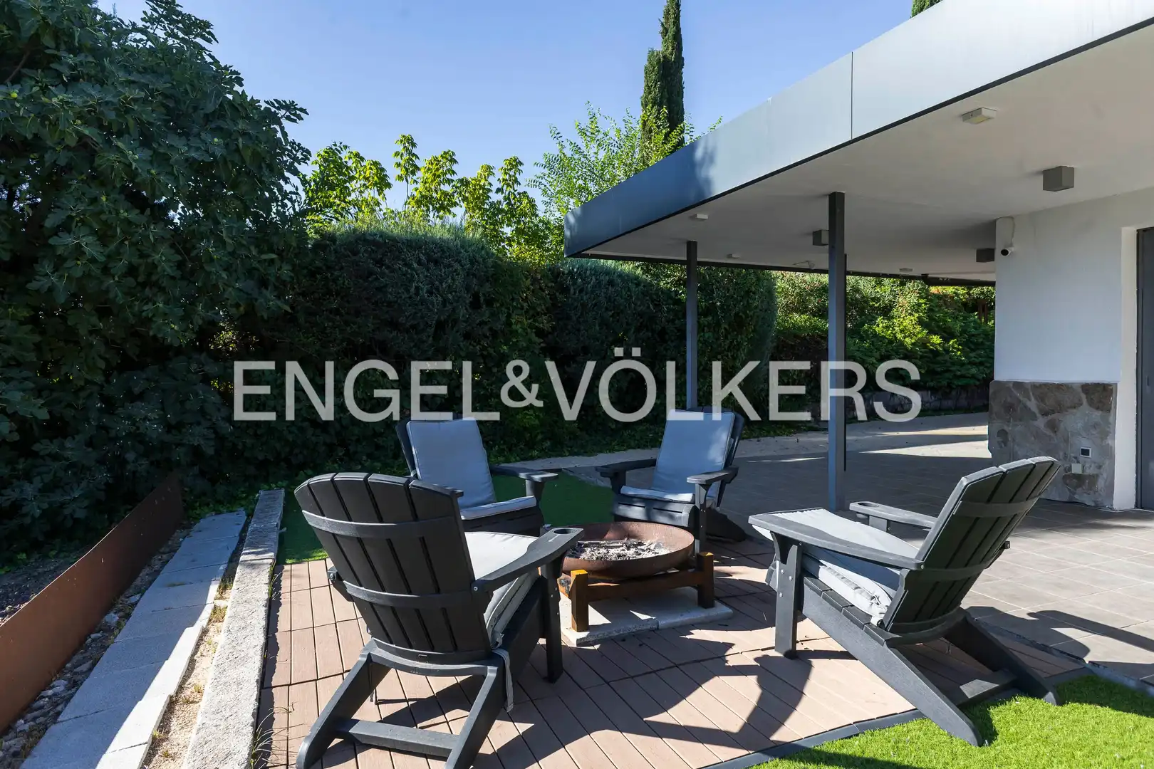 Terraza de Casa o chalet en venta en Paracuellos de Jarama con Aire acondicionado, Calefacción y Jardín privado