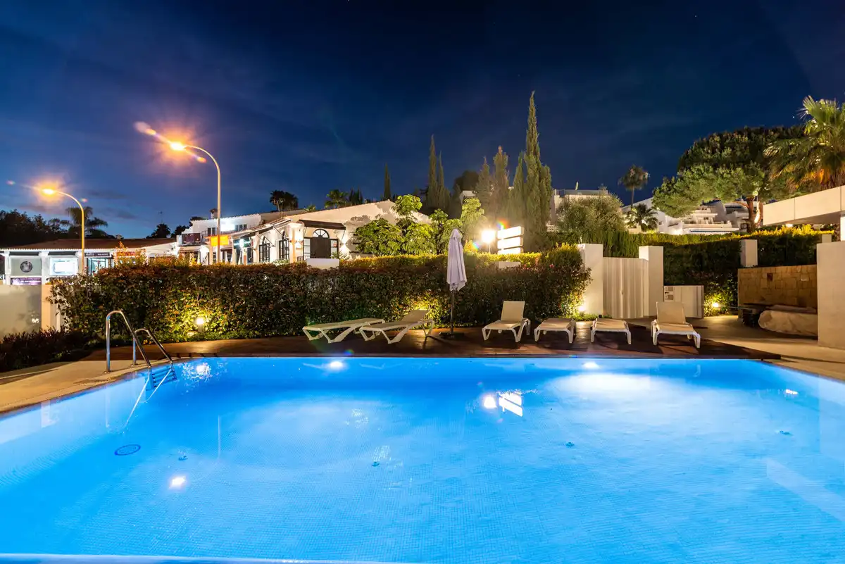 Apartament amb piscina en venda a Nueva Andalucía, imagen 31