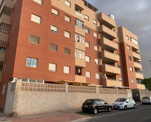 Exterior view of Flat for sale in  Almería Capital