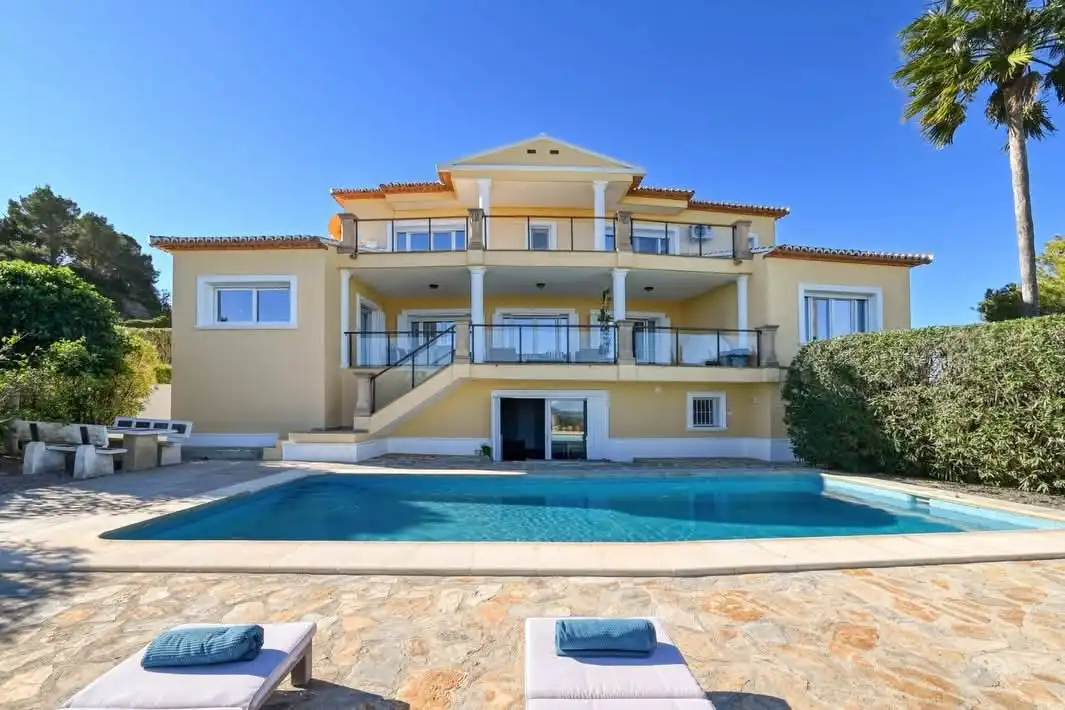 Casa con piscina in vendita a Centro ciudad