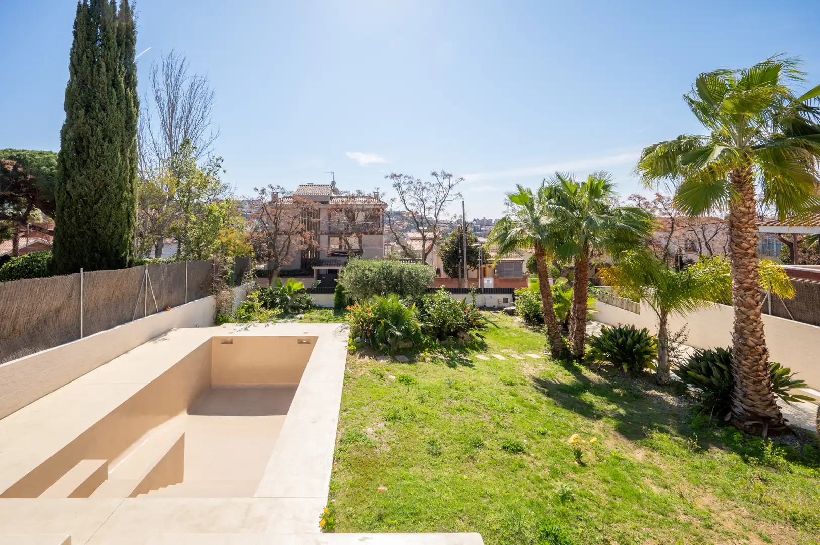 Jardí de Casa o xalet en venda en Sant Just Desvern amb Aire condicionat, Calefacció i Jardí privat