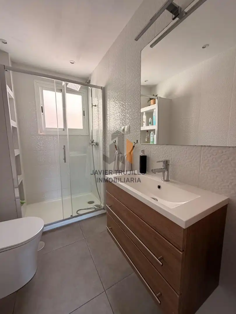 Badezimmer von Dachboden zum Verkauf in Vélez-Málaga mit Terrasse und Schwimmbad