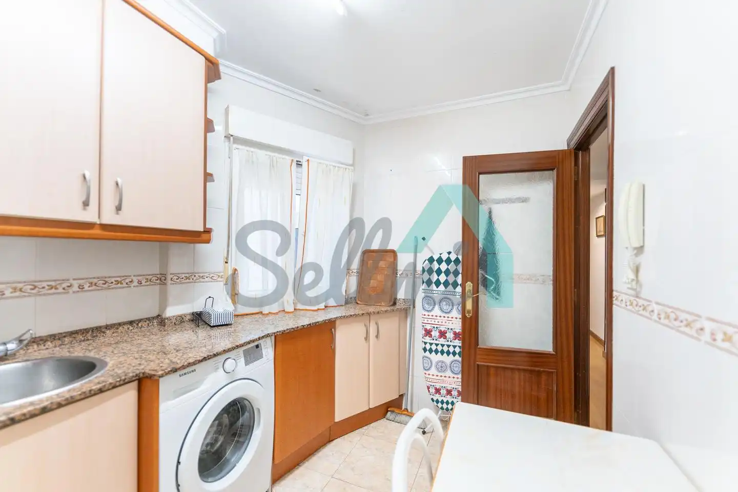 Wohnung zur Miete in Ceares