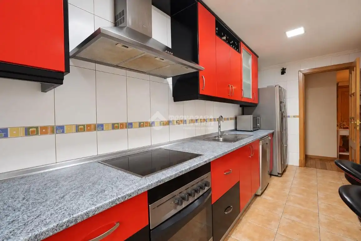 Flat for sale in Los Robles, imagen 9
