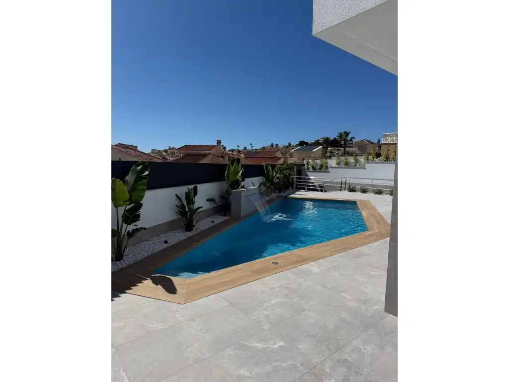 Piscina de Casa o xalet en venda en Rojales amb Jardí privat, Piscina i Moblat