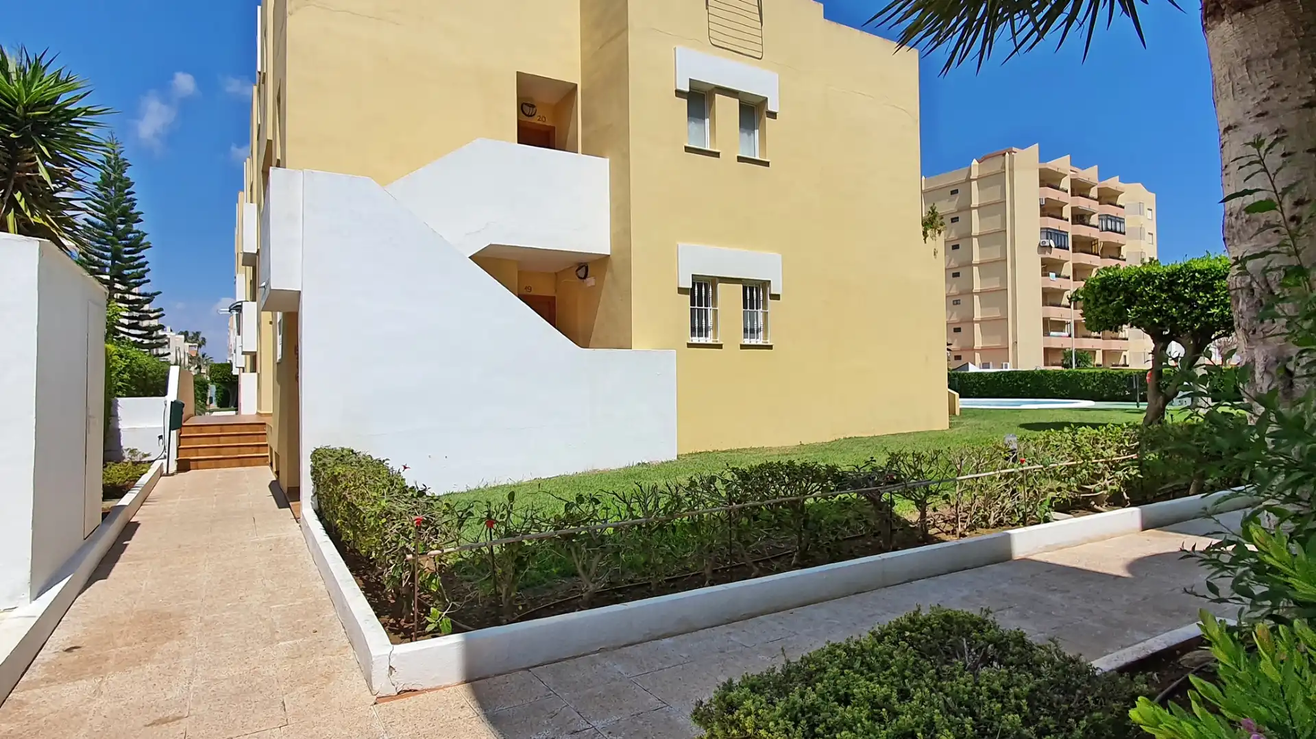 Vista exterior de Apartamento de alquiler en Xeraco con Terraza, Amueblado y Horno