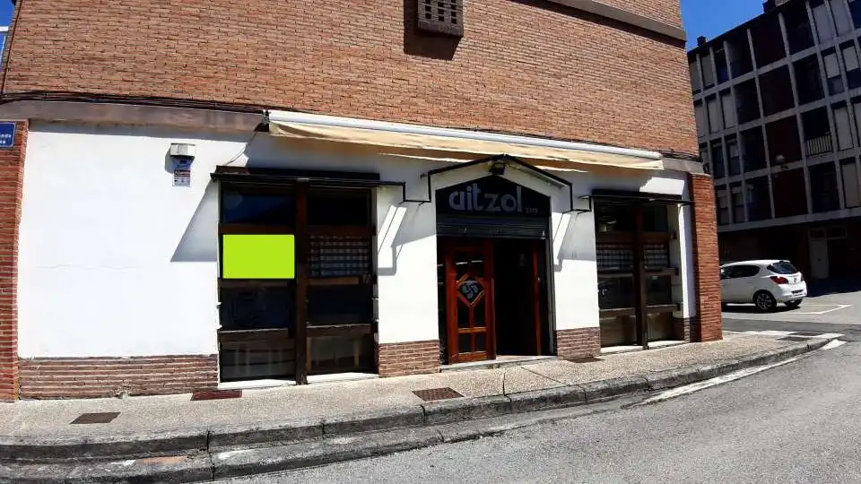 Locale commerciale in vendita a Villabona, imagen 8