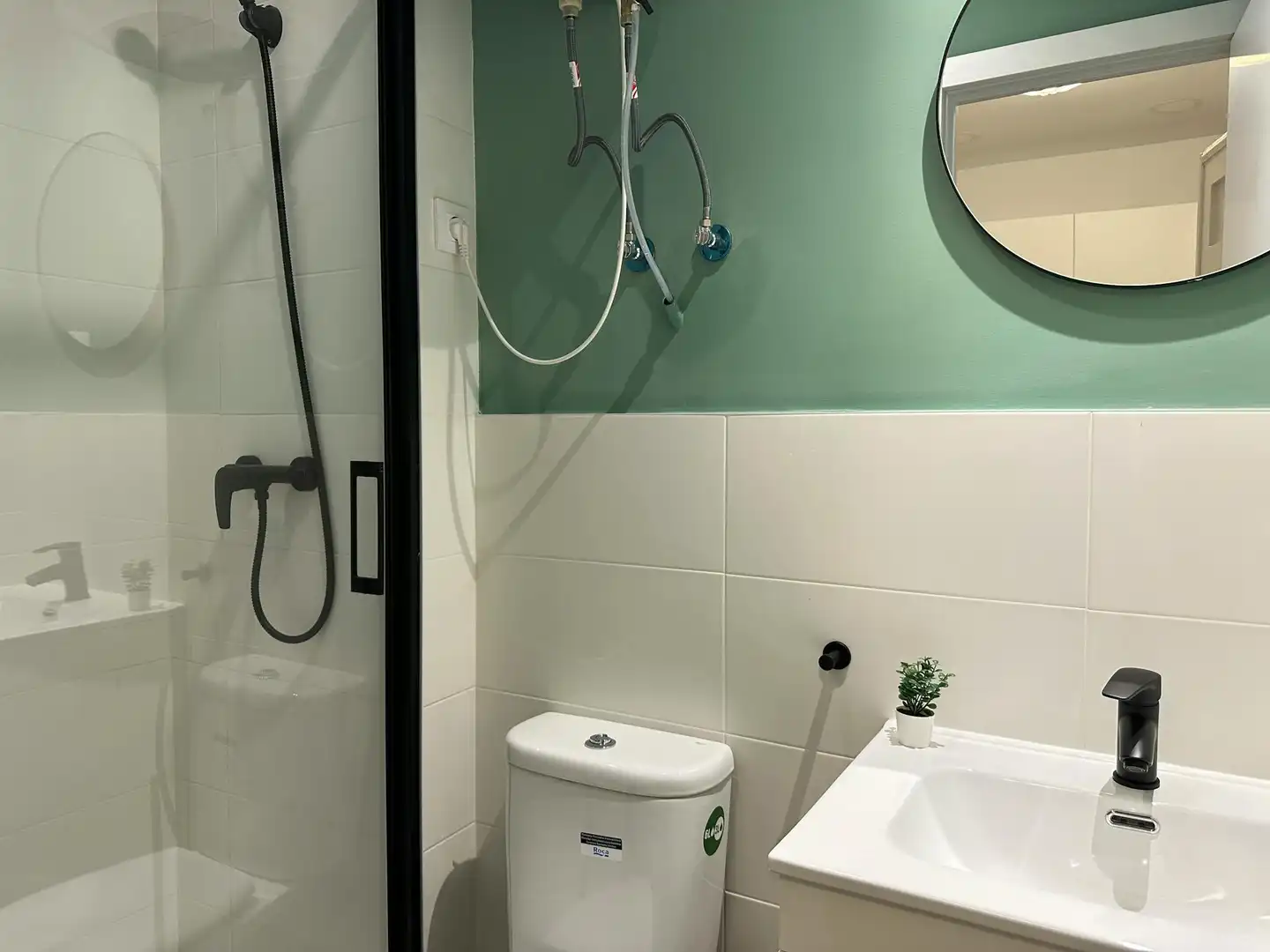 Baño de Piso de alquiler en Madrid con Calefacción, Amueblado y Lavadora