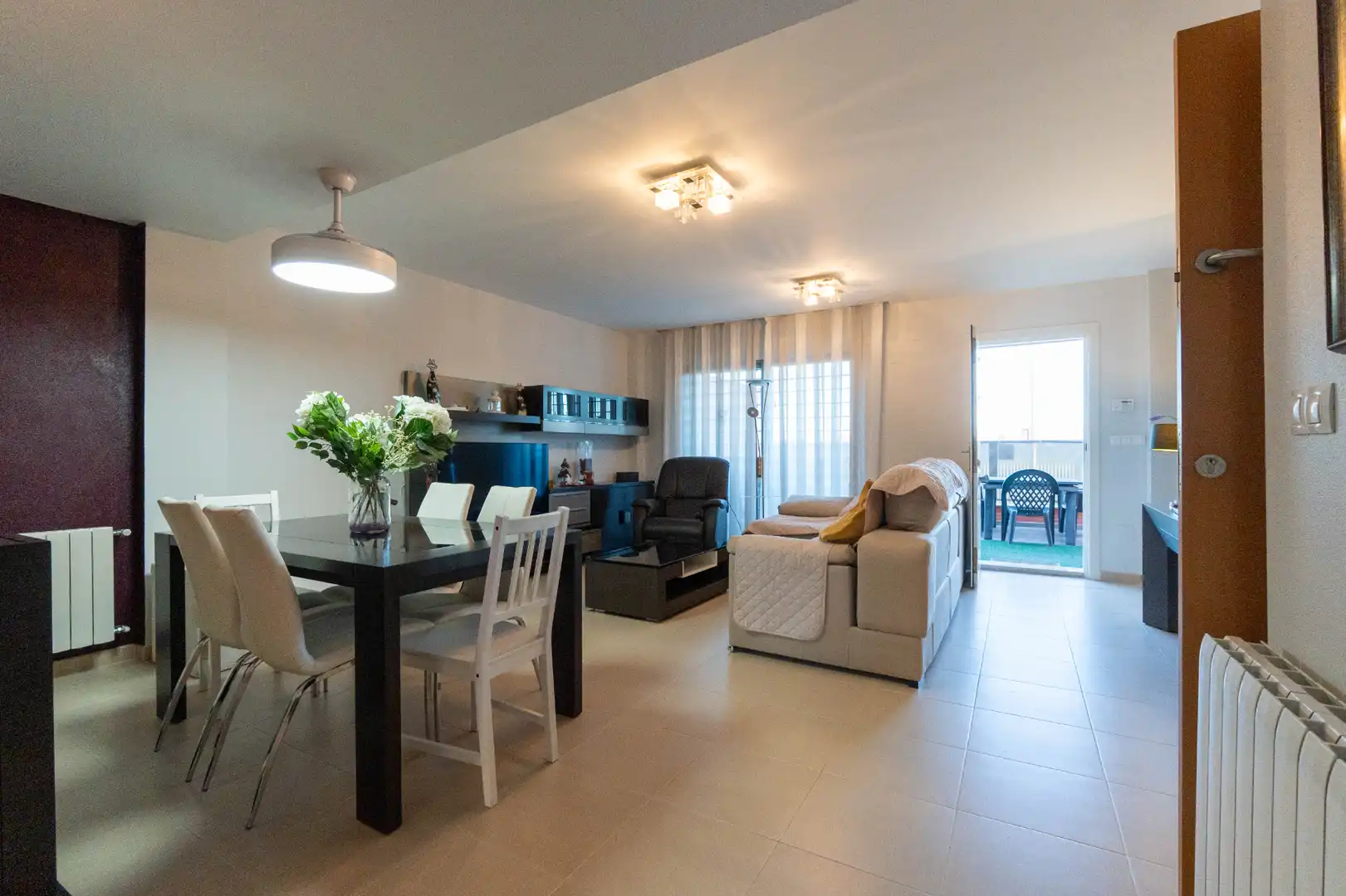Living room of Detached homes for sale in Murcia  with Air Conditioner, Heating and Private garden