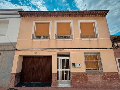Vista exterior de Casa adosada en venda en San Fulgencio amb Aire condicionat i Balcó