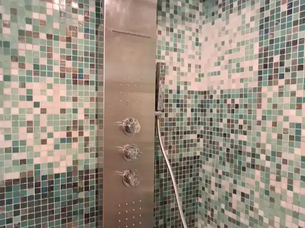 Baño de Dúplex en venta en Calella con Aire acondicionado, Piscina y Balcón