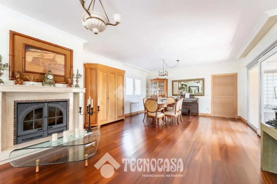 Comedor de Casa o chalet en venta en Hoyo de Manzanares con Calefacción y Piscina