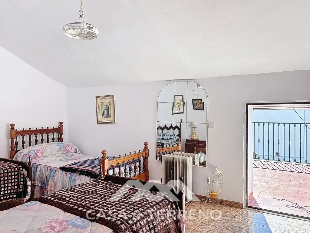 Bedroom of Houses for sale in Zafarraya  with Heating, Furnished and Balcony