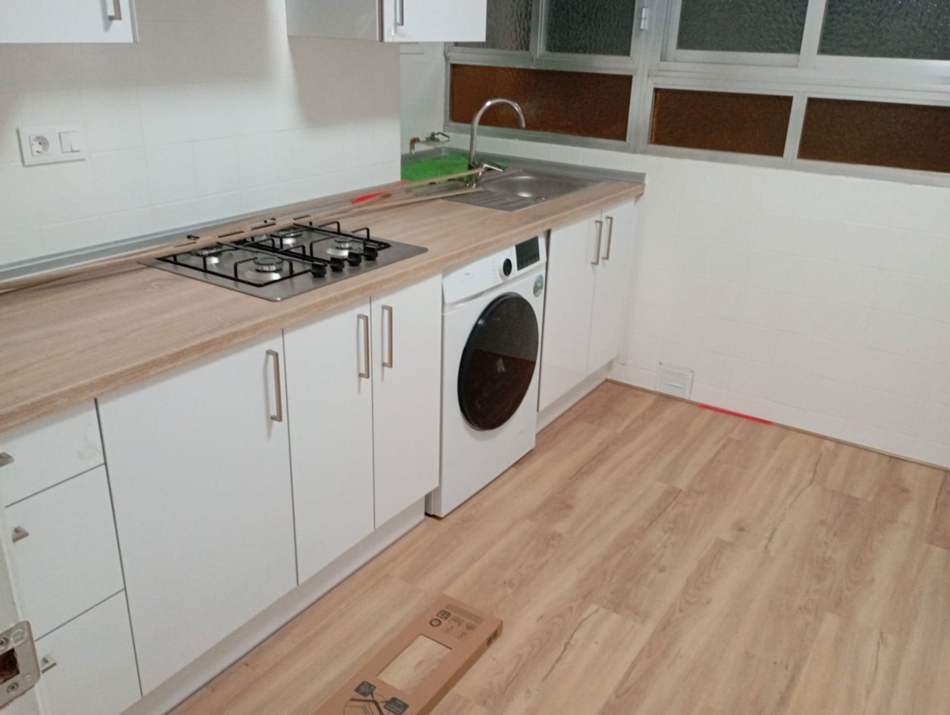 Kitchen of Flat to rent in Elche / Elx  with Parquet flooring, Oven and Washing machine