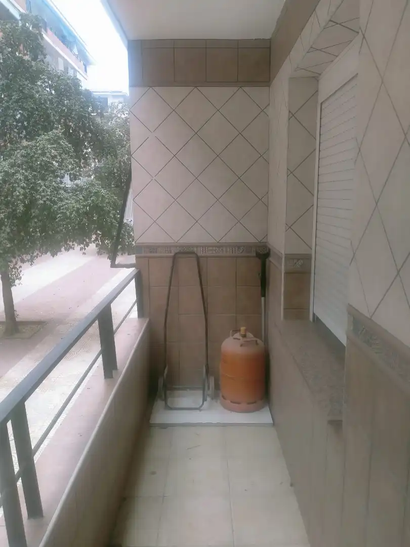 Flat with terrace for sale in Calle Pintor Pérez Pizarro, imagen 5