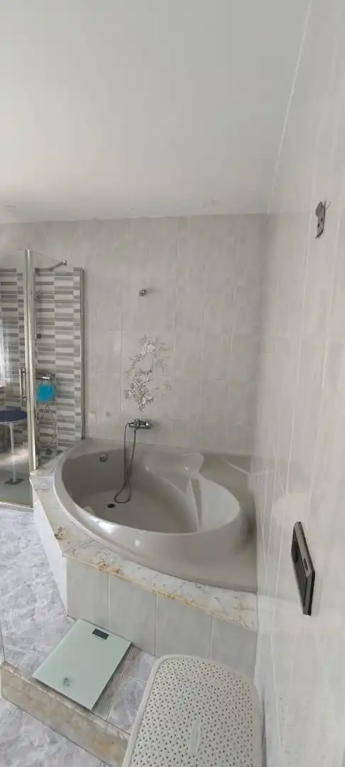 Bathroom of Houses for sale in Vilagarcía de Arousa  with Terrace, Storage room and Furnished